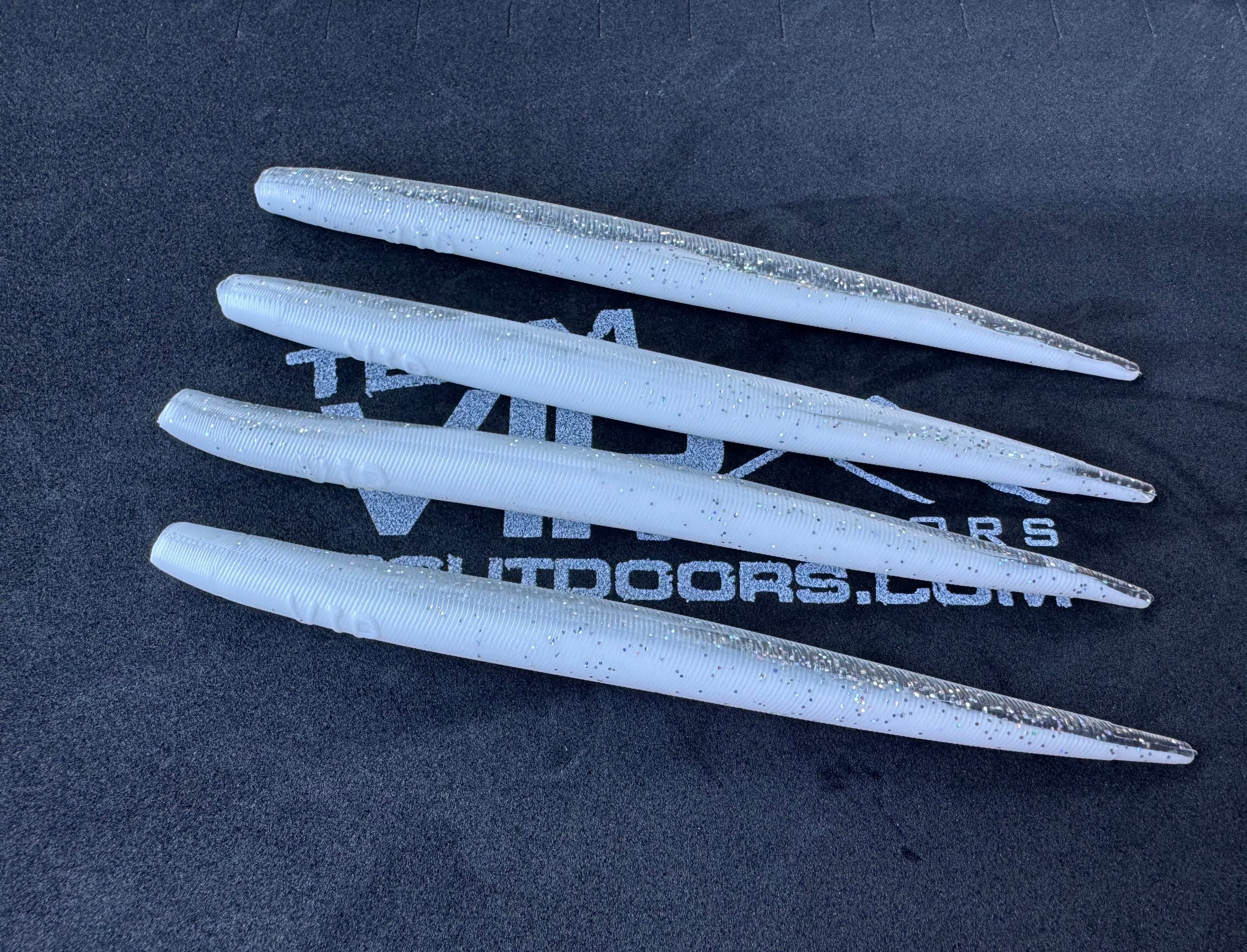 6"  White/Silver Eel  (Single Bait)