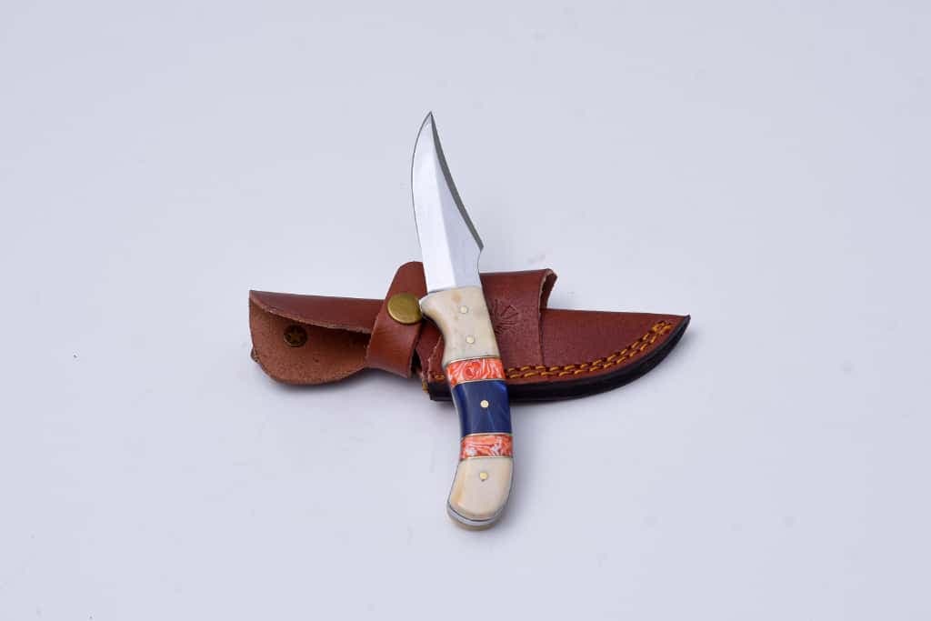 Handcrafted Fixed Blade Hunting Knife with Custom Handle & Leather Sheath - TS-1
