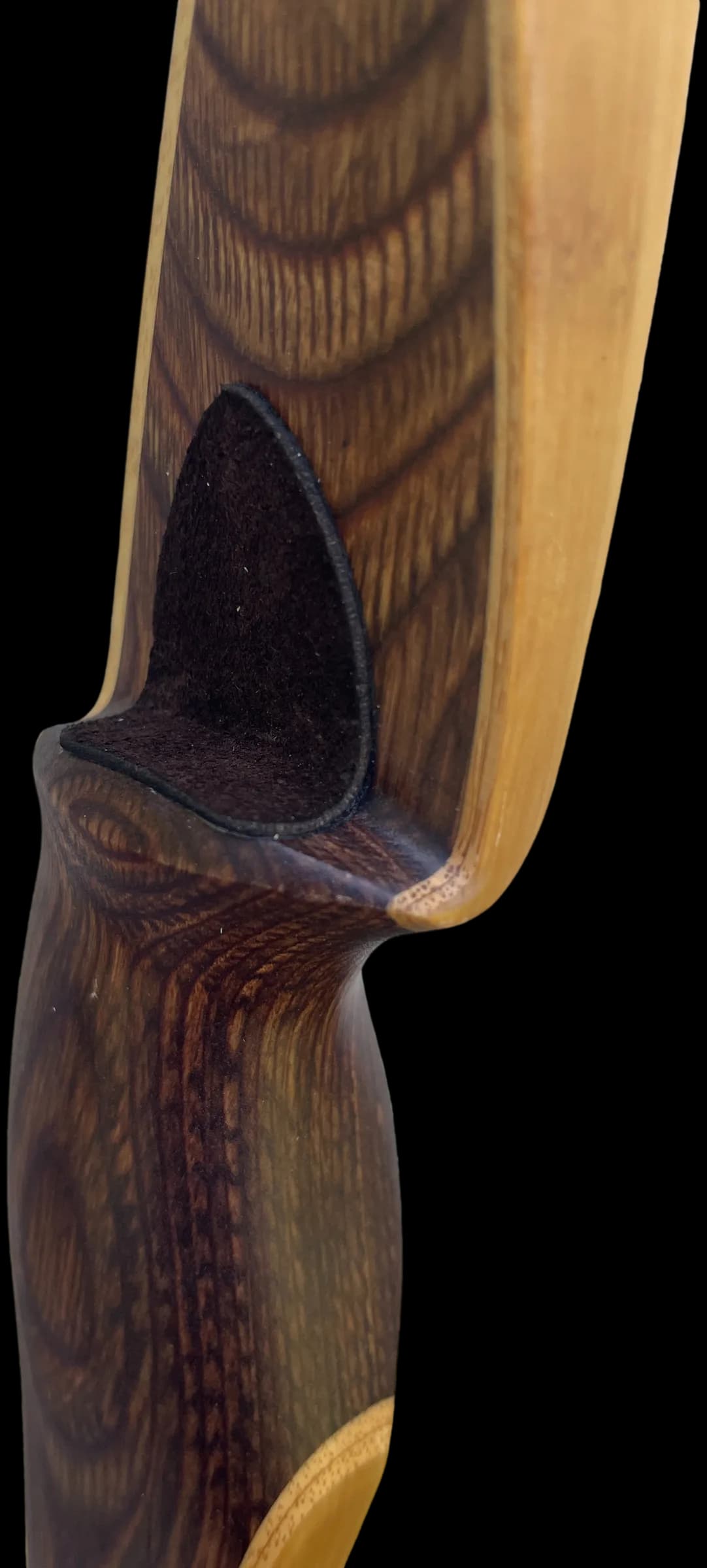 King Traditional Leather Rest and Plate