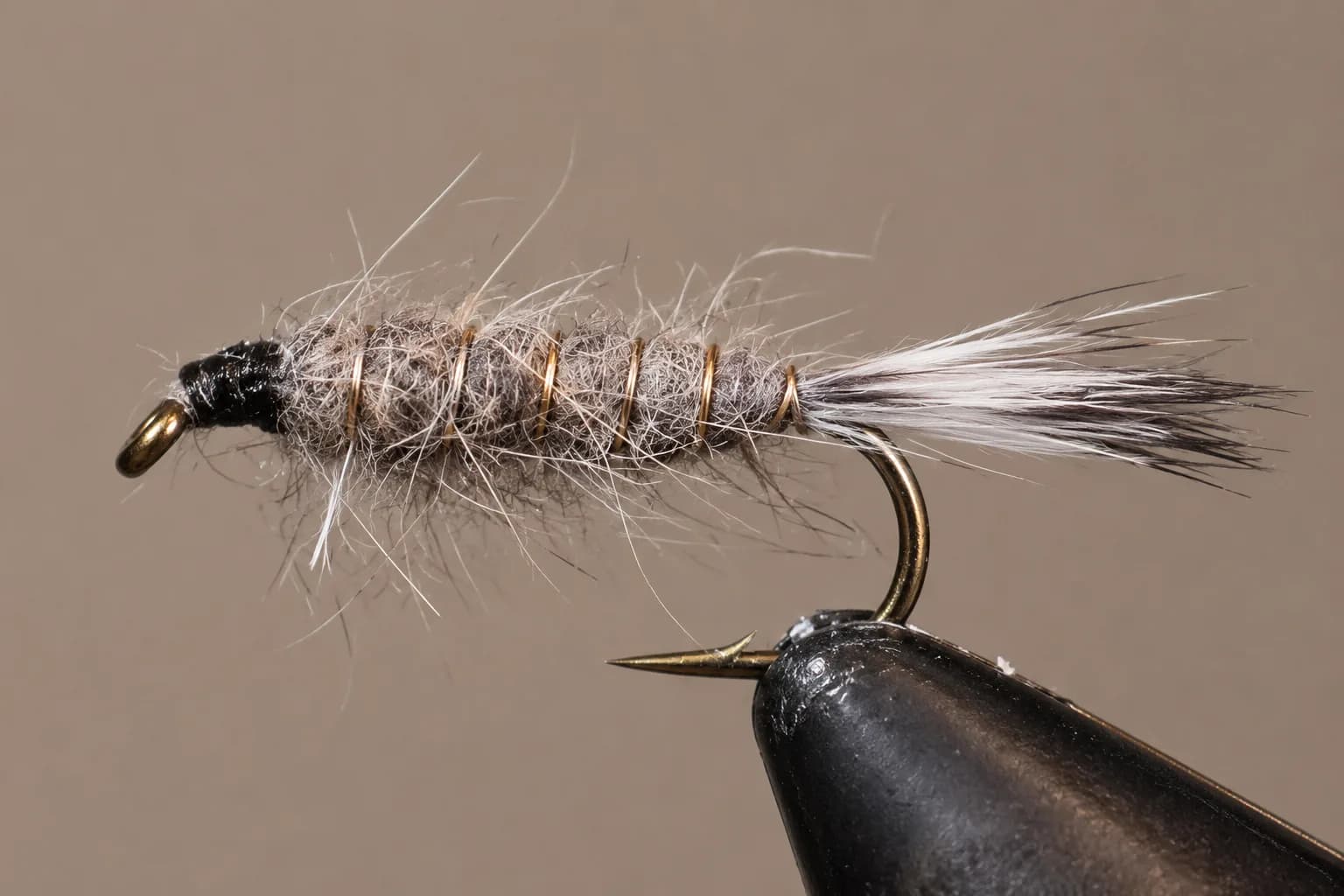 Hare's Ear - Dark Grey