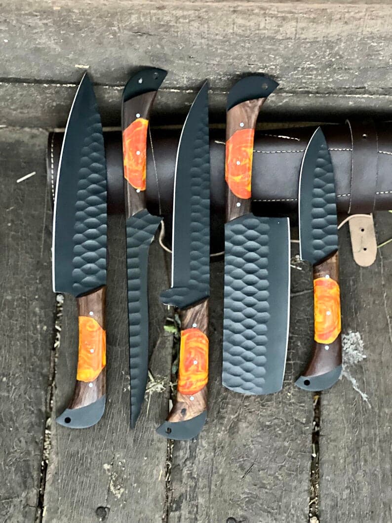 Here’s a fresh, seasonally tuned rewrite with trending keywords, perfect for SEO and gifting themes: Product Title: Damascus Steel Handmade Chef Knife Set with Sharpener – Perfect Gift for Wife, Husband, or Valentine’s Day