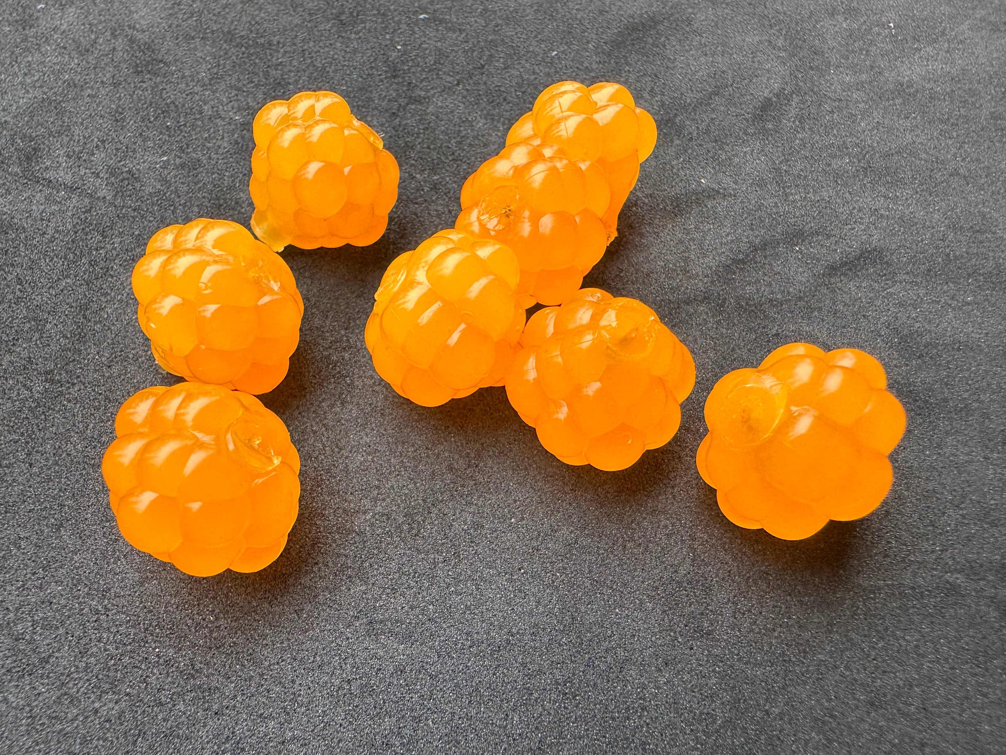 VIP Outdoors Soft Cluster "Nat Orange" 18mm - 8 Pack