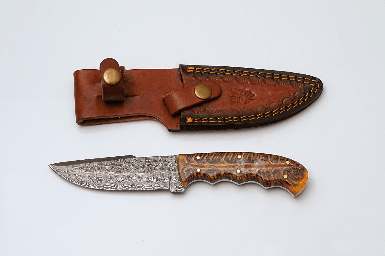 Handmade Damascus Steel "Titan Gecko" Fixed Blade Knife with Amber Resin Pine Cone Resin Handle | Hunting, Camping & Collectible Knife - TK-443