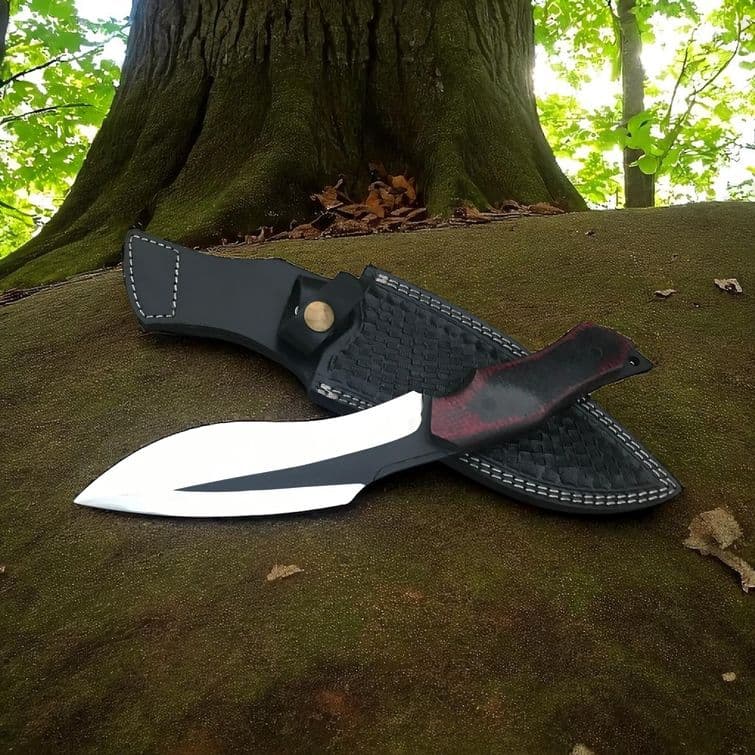 Bushcraft Knife – 5 mm Blade & Red Micarta Handle